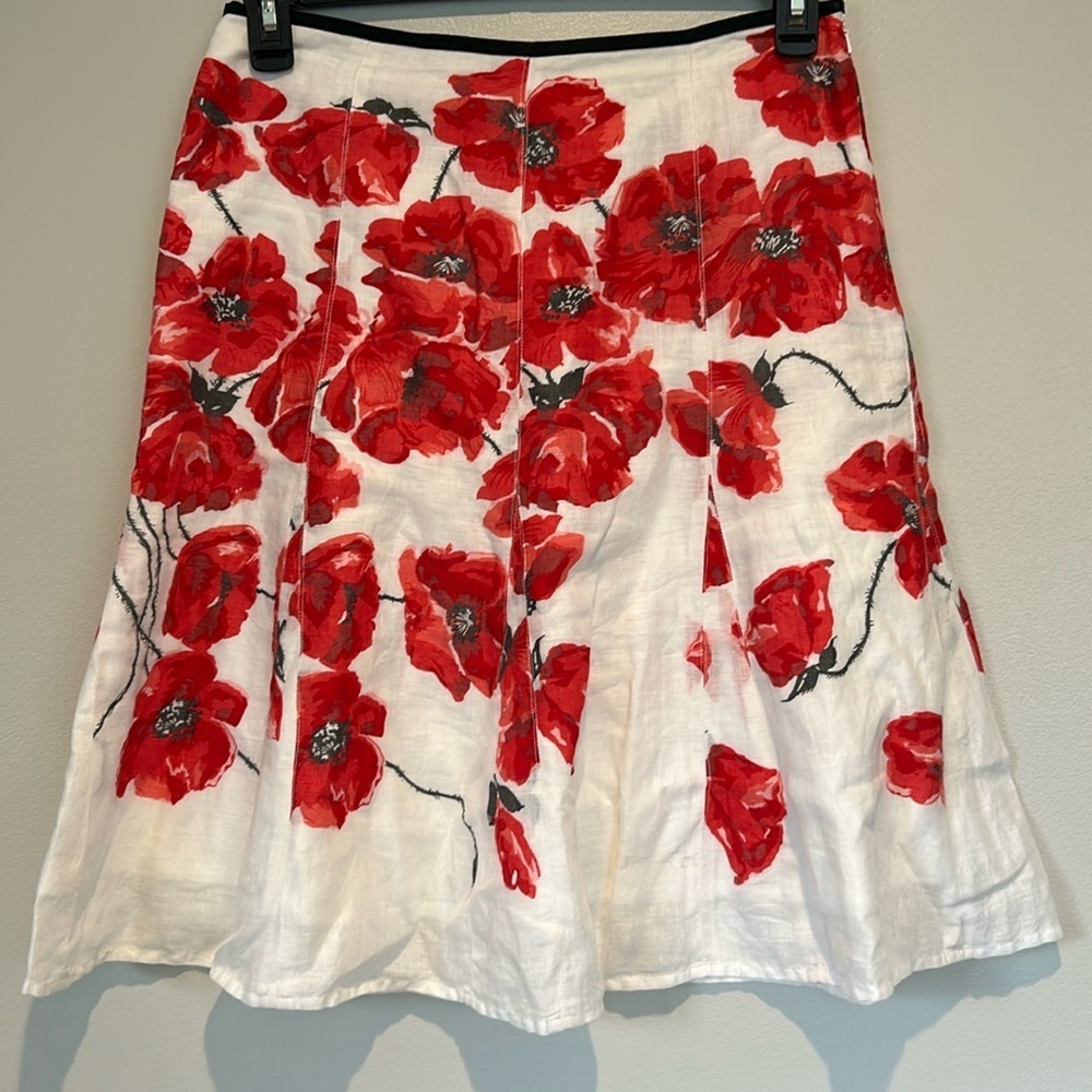Spanner Floral Skirt Black White and Red Size 6